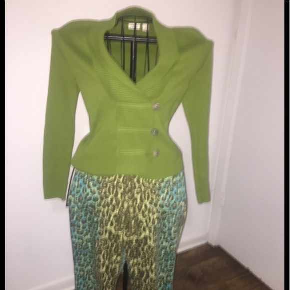 Cato size small green v neck sweater with chunky buttons stretch comfy layers - Picture 1 of 5